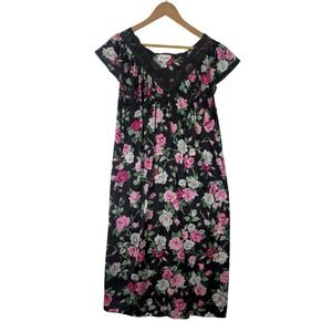 Vtg Vanity Fair Black Floral Nightgown Lace Trim Grannycore 90s Made in USA Sz L